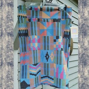 Lularoe Geometric pixelated CASSIE skirt NWT SZ L